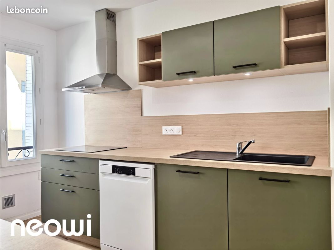 Appartement 5 pièces 118 m² · à Aurillac · 118 m² · 970 €/mois