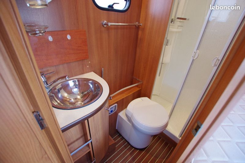 Fiat ducato RAPIDO 646 2.3 130cv camping car profilé (image 19)