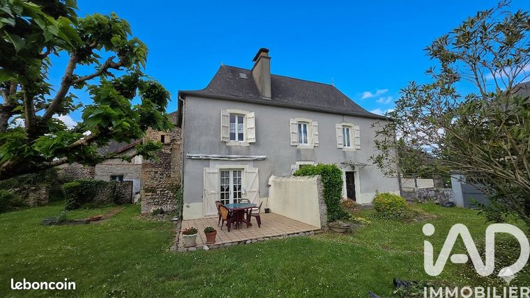 Maison 7 pièces 136 m²