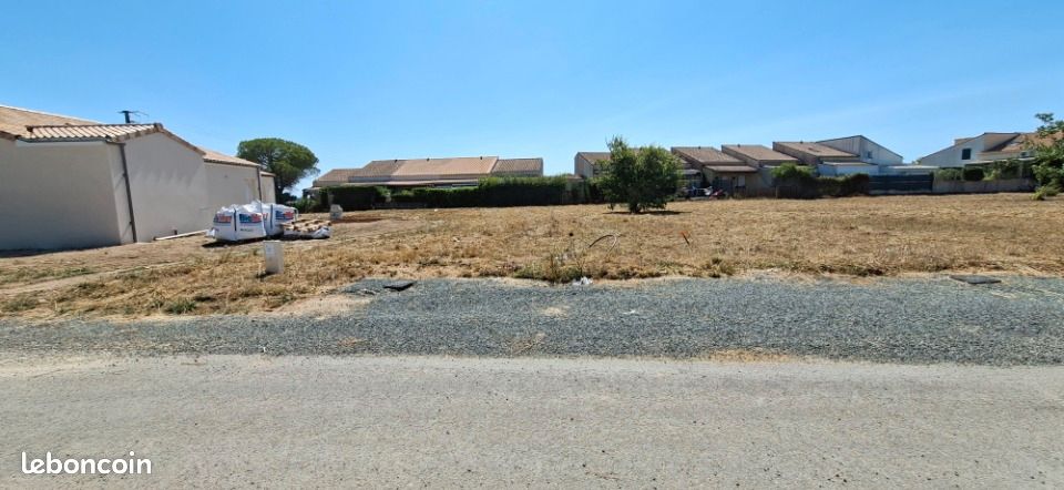 Terrain 396 m² · à Saint-Augustin · 75 900 €