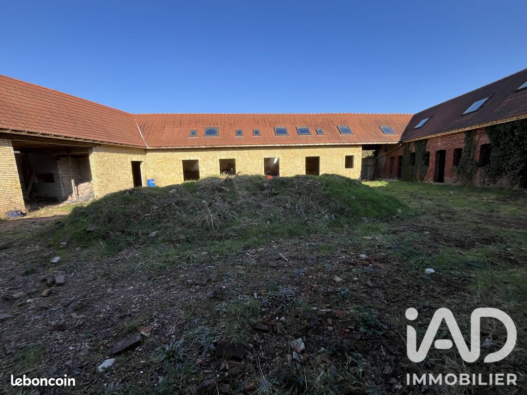 Immeuble 606 m² · à Beuvry · 606 m² · 330 000 €