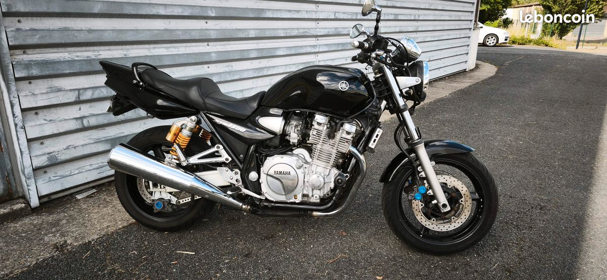 YAMAHA 1300 XJR de 2004 avec 106 643kms - Révision OK (image 2)