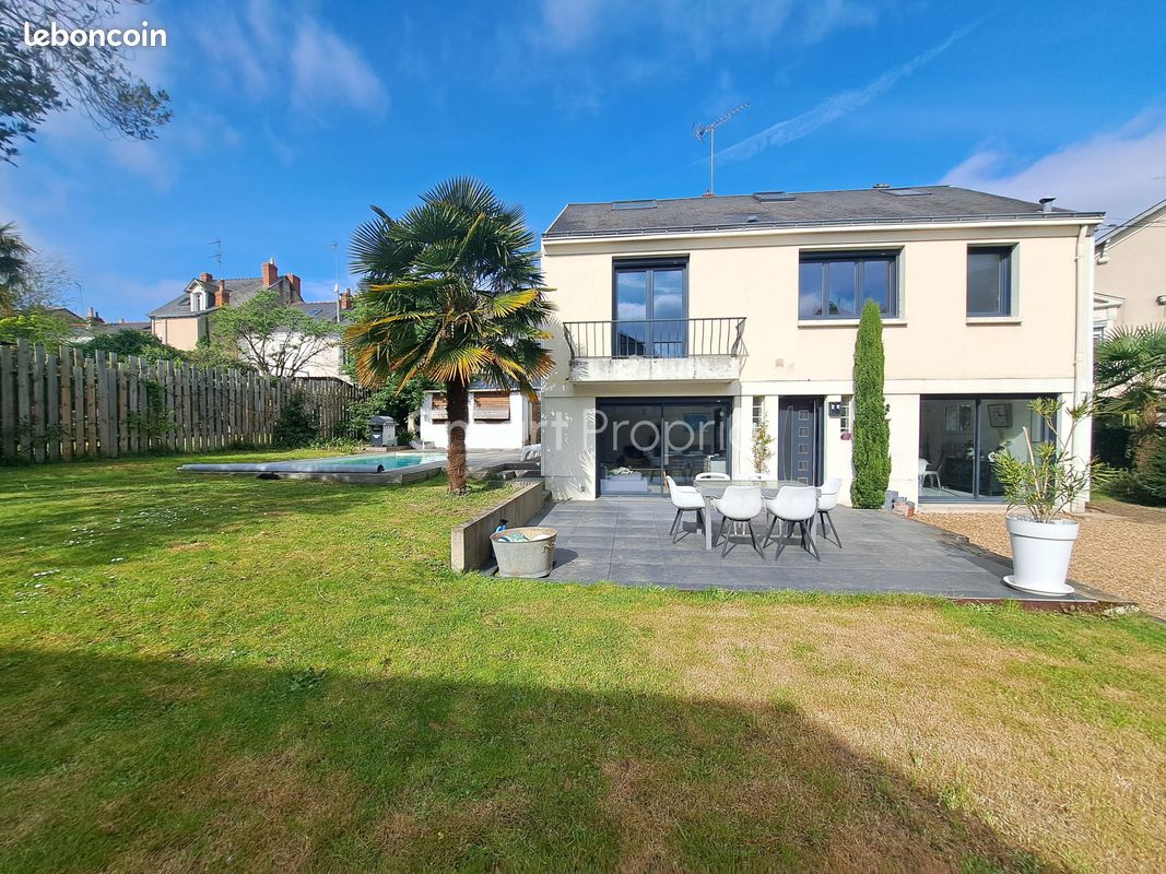 Maison 7 pièces 135 m² · à Angers · 135 m² · 599 000 €