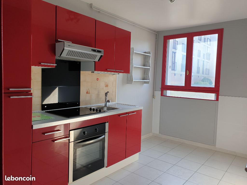Appartement 1 pièce 33 m² · à Brétigny-sur-Orge · 33 m² · 699 €/mois