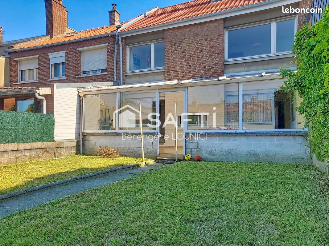 Maison 5 pièces 91 m² · à Saint-André-lez-Lille · 91 m² · 289 500 €