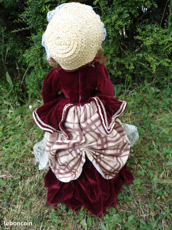 Poupee porcelaine 48cm (image 4)
