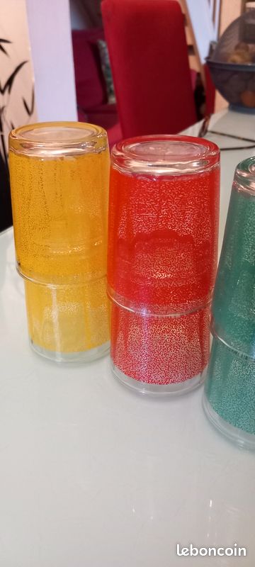 Lot 8 verres colorés vintage (image 4)