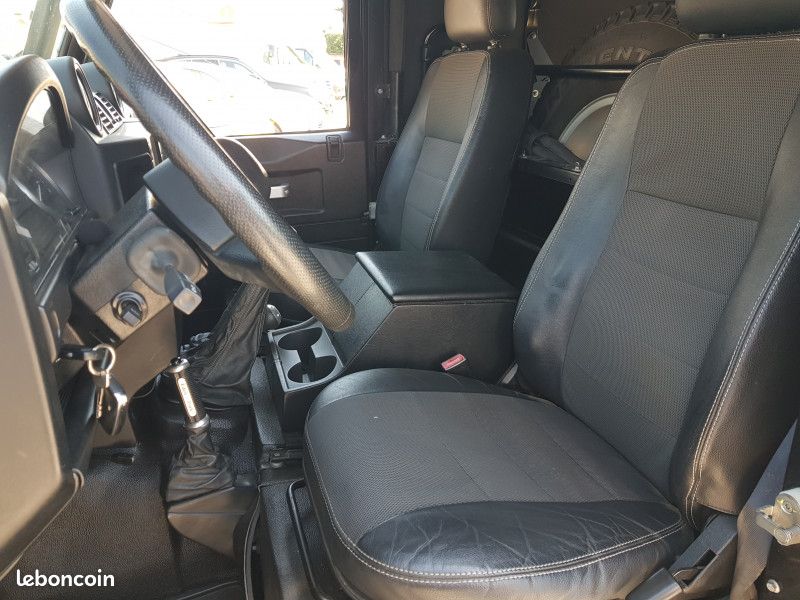 Land-rover DEFENDER 90 SOFT TOP MARK III Edition Limitée Eden Park (image 7)