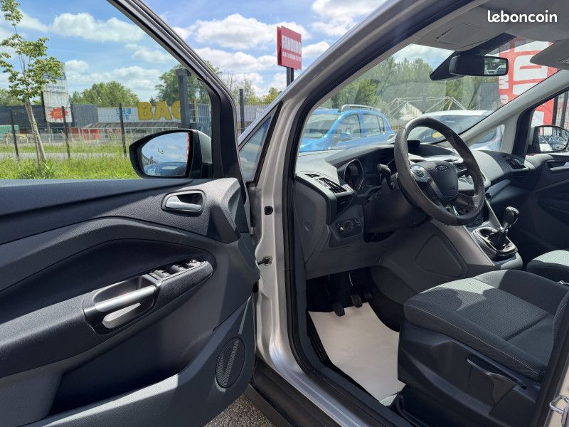 Ford C-MAX 1.6 TDCI 95CH FAP TREND (image 2)