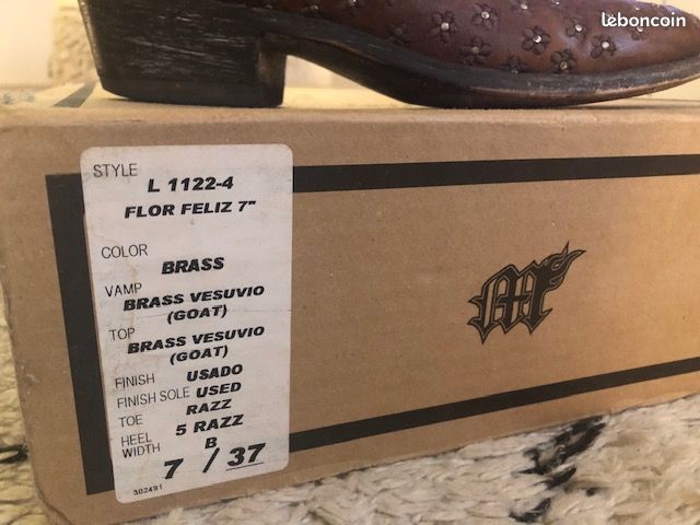 Bottines en cuir marron brodé - marque Mexicana (image 9)