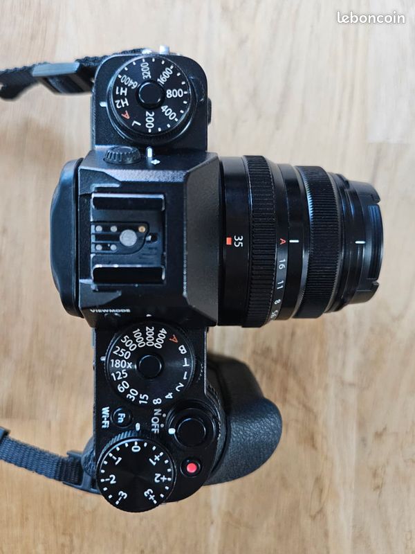 Fujifilm X-T1 + XF 35mm F2 WR + 3 batteries (~600 déclenchements) (image 8)