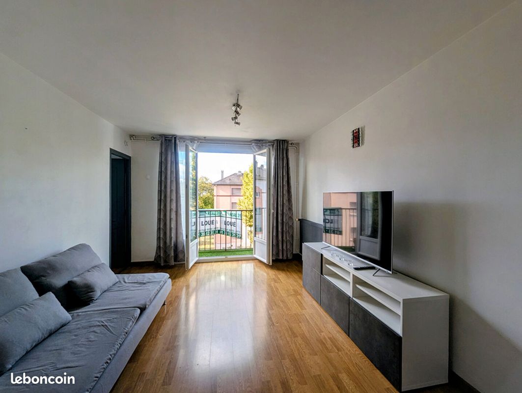 Appartement 3 pièces 58 m² · au Mesnil-le-Roi · 58 m² · 1 250 €/mois
