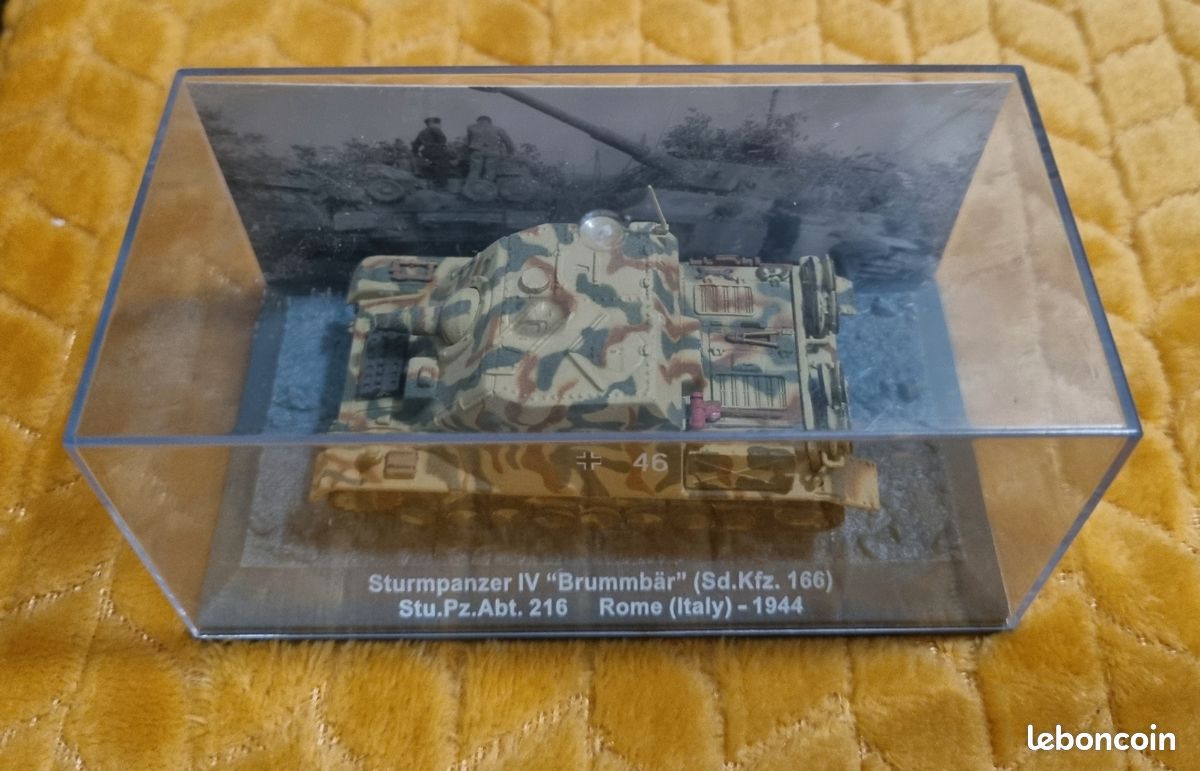 Char Sturmpanzer IV "Brummbar" (image 2)