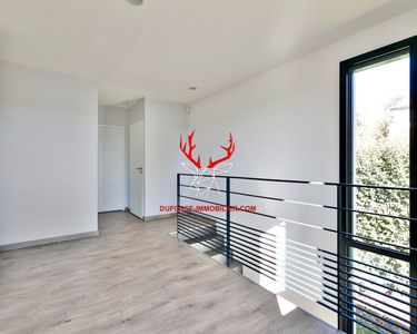 Maison 1 470 000 € - 193 m²