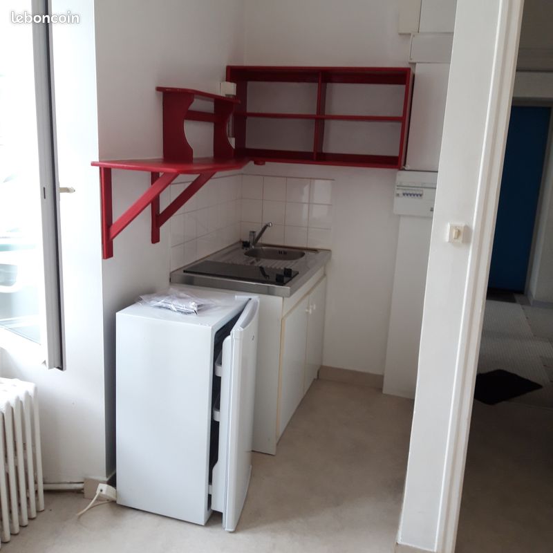 Appartement 1 pièce 16 m² · à La Roche-sur-Yon · 16 m² · 350 €/mois