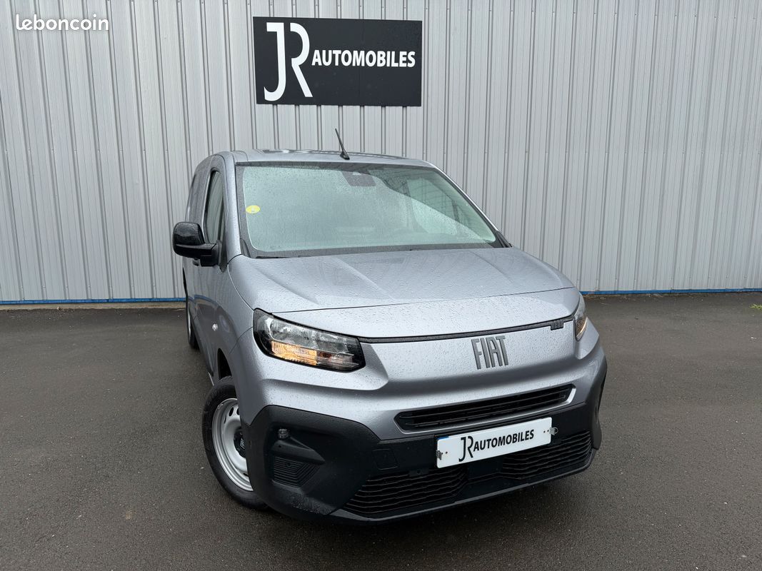 FIAT DOBLO FG XL 950kg BlueHDi 130ch S&S EAT8 (image 2)