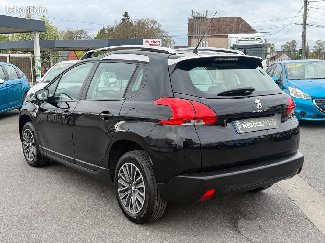 Peugeot 2008 1,4 HDi (70ch) 5P clim (distribution neuve) (image 2)