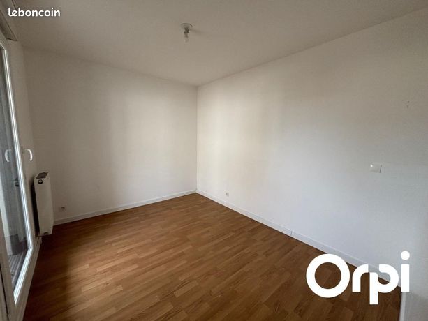 Appartement a louer montigny-le-bretonneux - 3 pièce(s) - 56 m2 - Surfyn