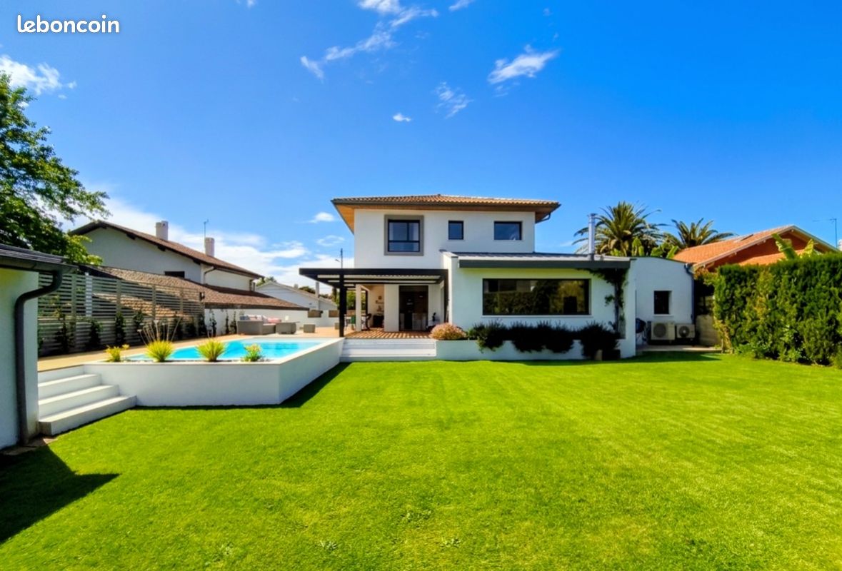 Maison 7 pièces 220 m² · à Anglet · 220 m² · 1 780 000 €