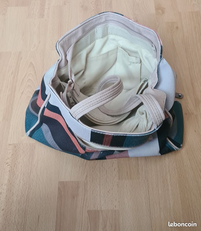 Sac femme porté main ou épaule (image 1)