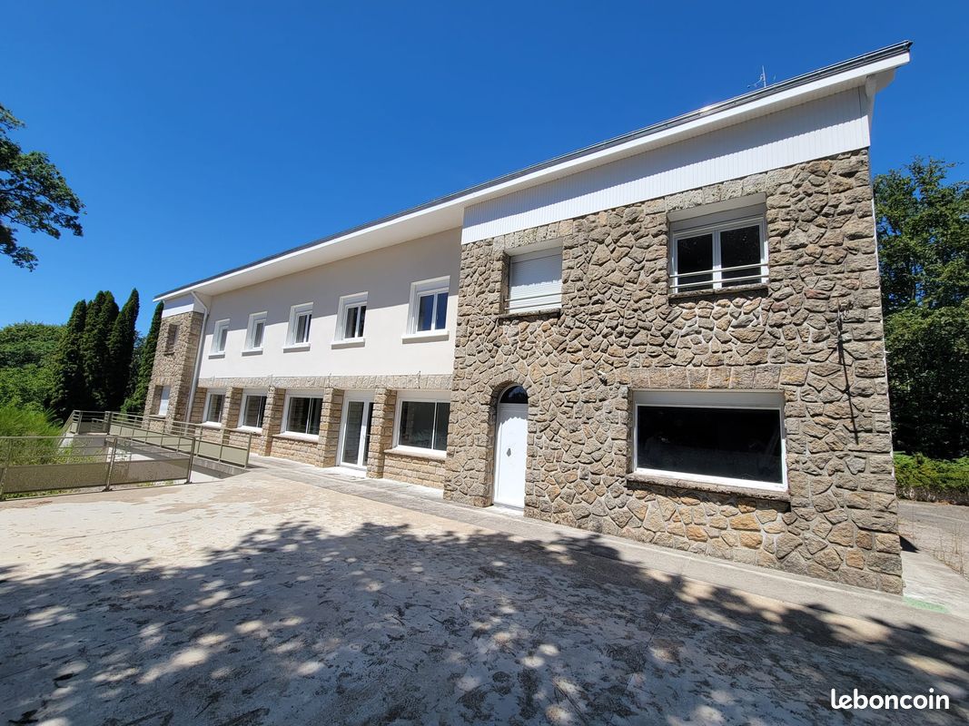 Appartement 3 pièces 39 m² · à Peyrat-le-Château · 39 m² · 49 000 €