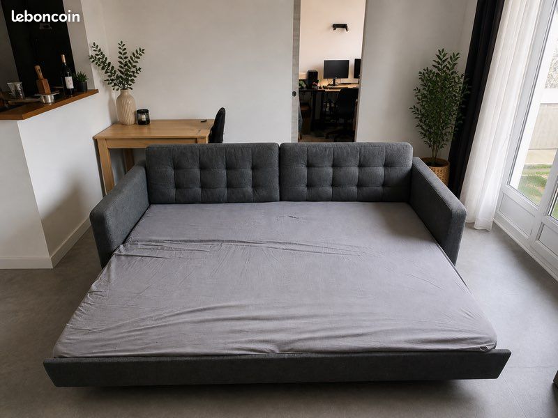Canapé convertible 3 places gris – bon état + couchage (image 8)