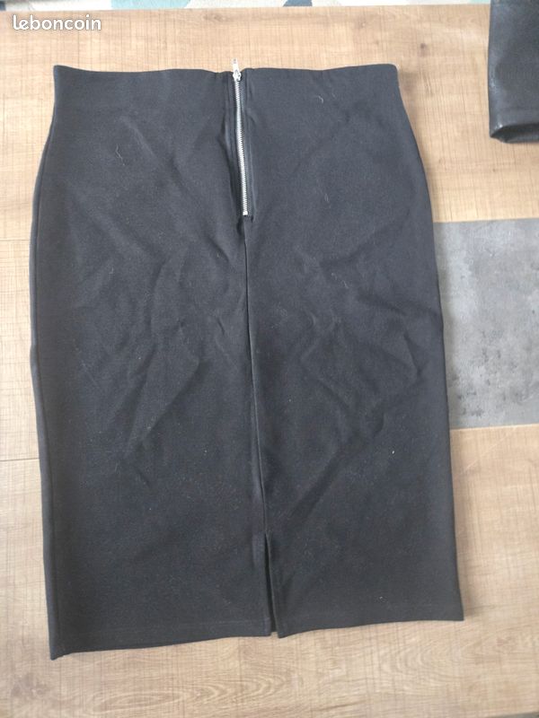 Jupe mi-longue Kiabi noire 42 (image 2)