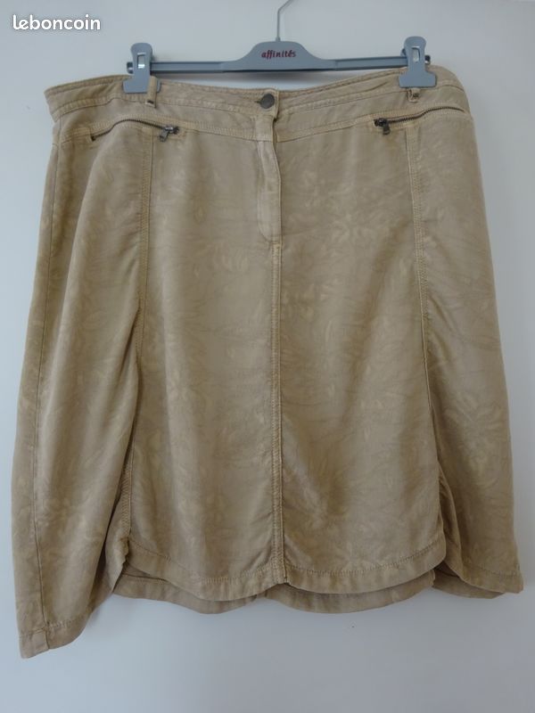 Jupe Beige Armand Thiery Taille 46 - Volants, Motifs Vert Et Blanc - Occasion Très Bon état