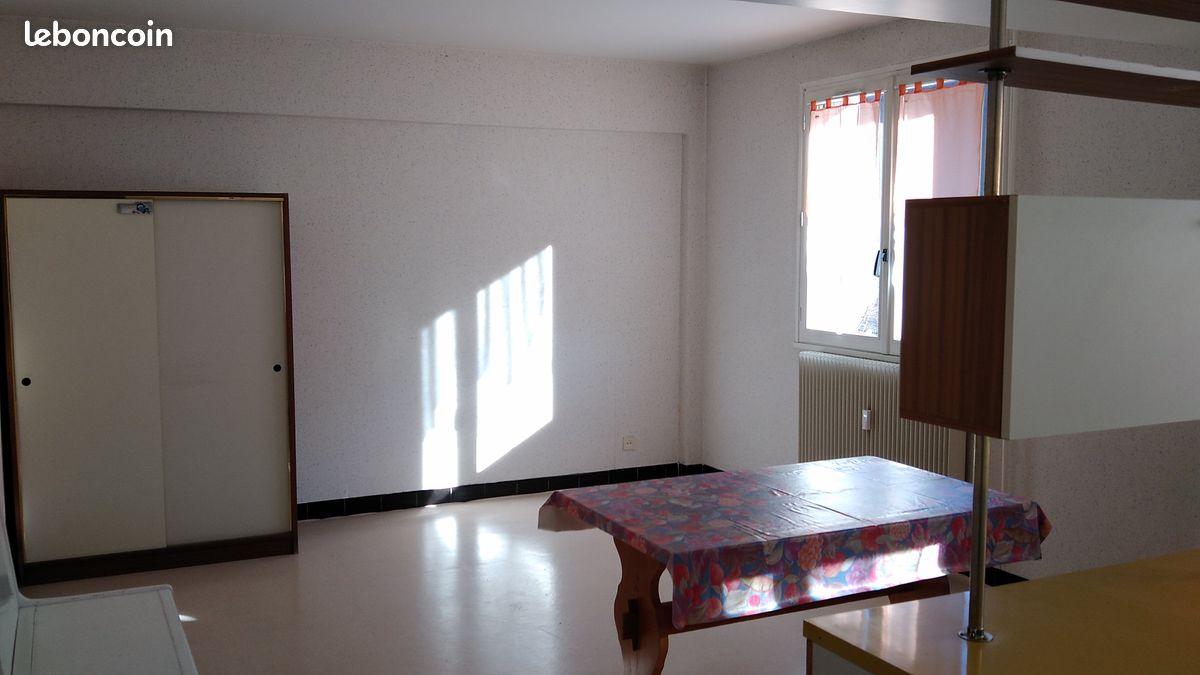 Appartement 1 pièce 33 m² · à Saint-Claude · 33 m² · 373 €/mois