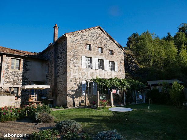 Maison 6 pièces 138 m²