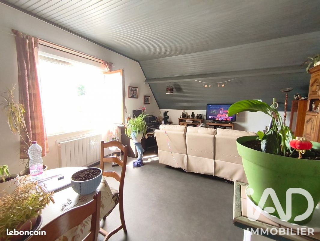 Immeuble 428 m² Fontaine-lès-Vervins (image 3)