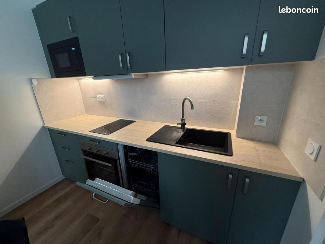 Appartement 3 pièces 37 m² · à Marseille · 37 m² · 825 €