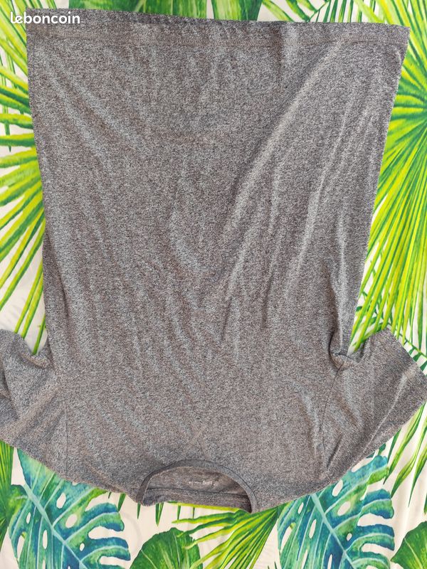 T-shirt 14 ans (image 1)