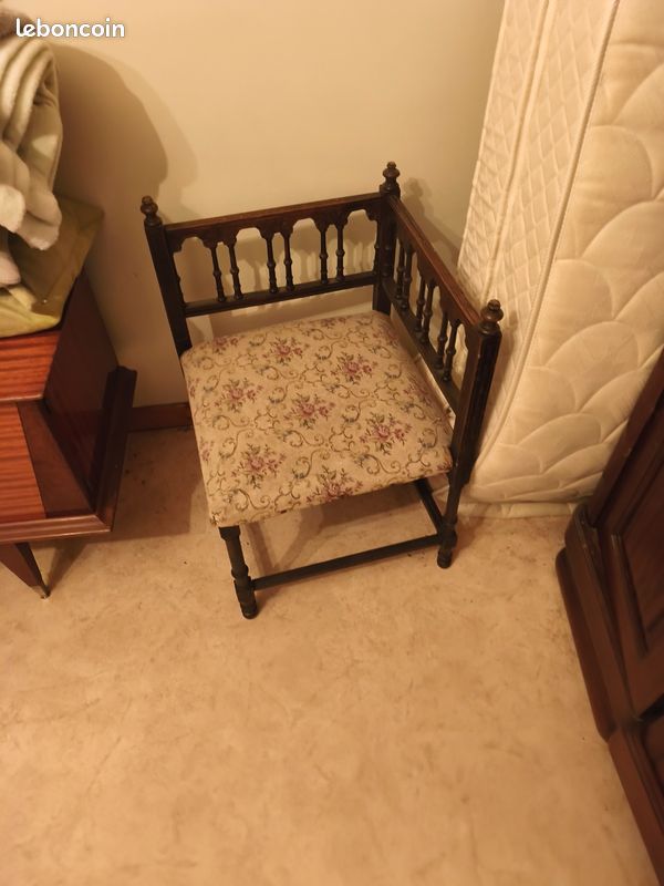 Chaise d'angle (image 1)