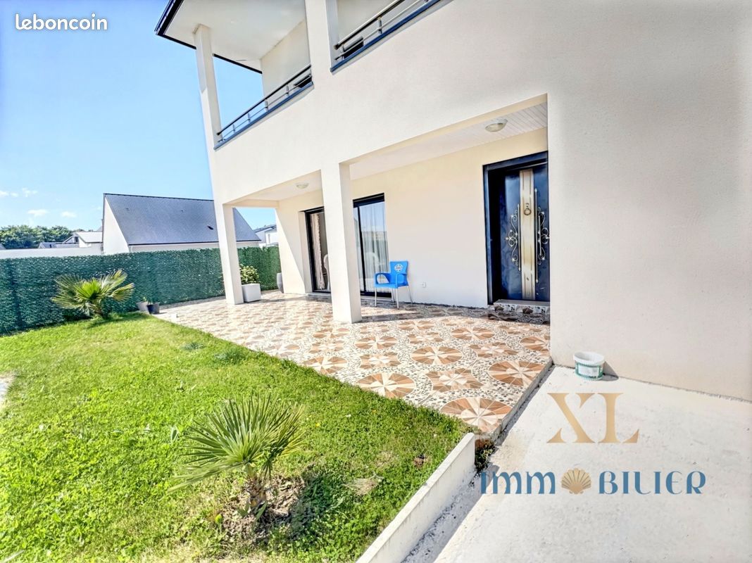 Maison 6 pièces 180 m² · à Saint-Brieuc · 180 m² · 392 000 €