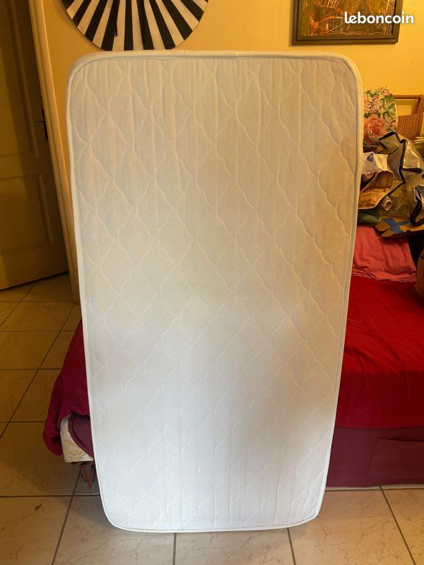 Matelas enfant (image 1)