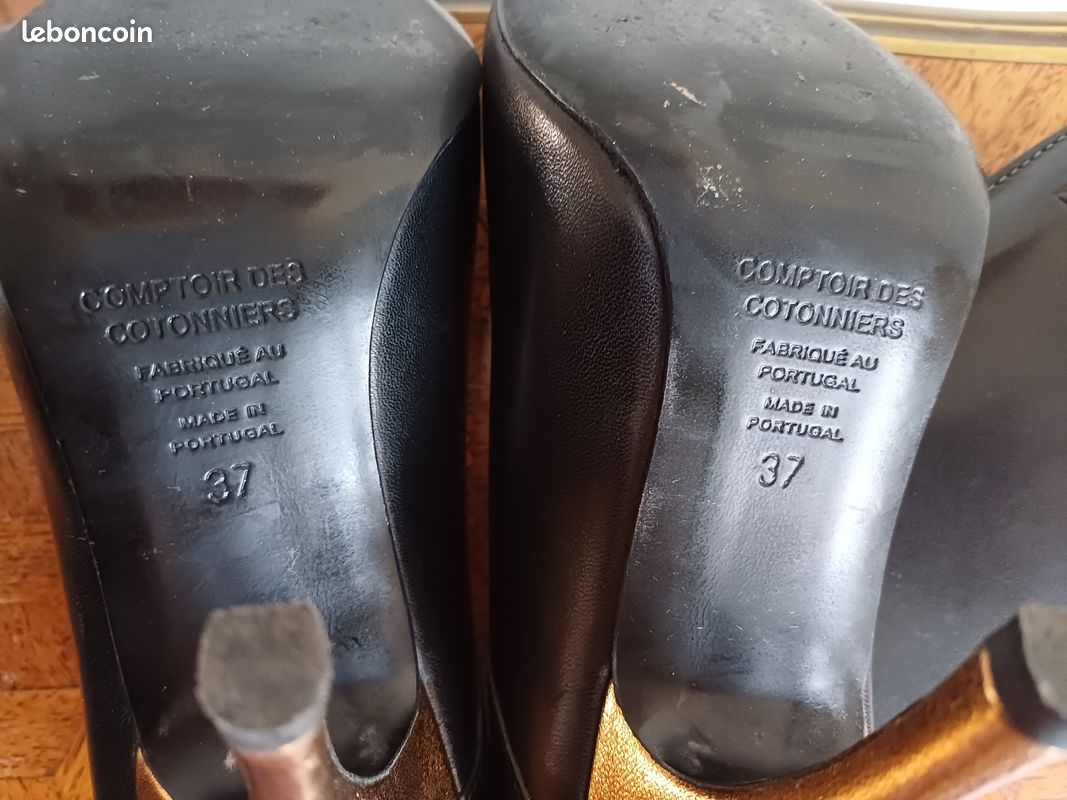 Escarpins Noirs Et Dorés Pointure 37 - Talons En Daim Occasion Wilady