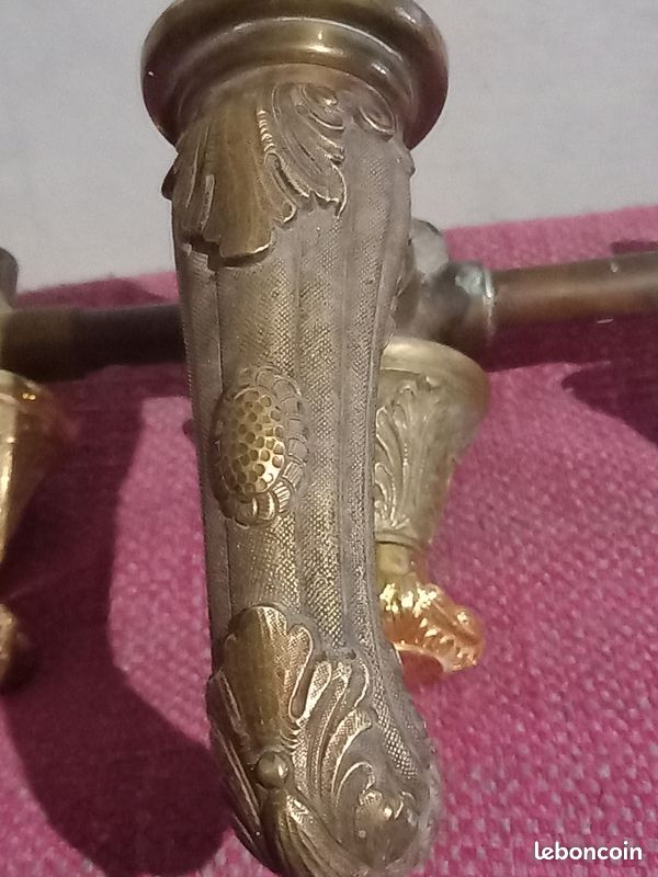Robinet ancien en bronze (image 6)