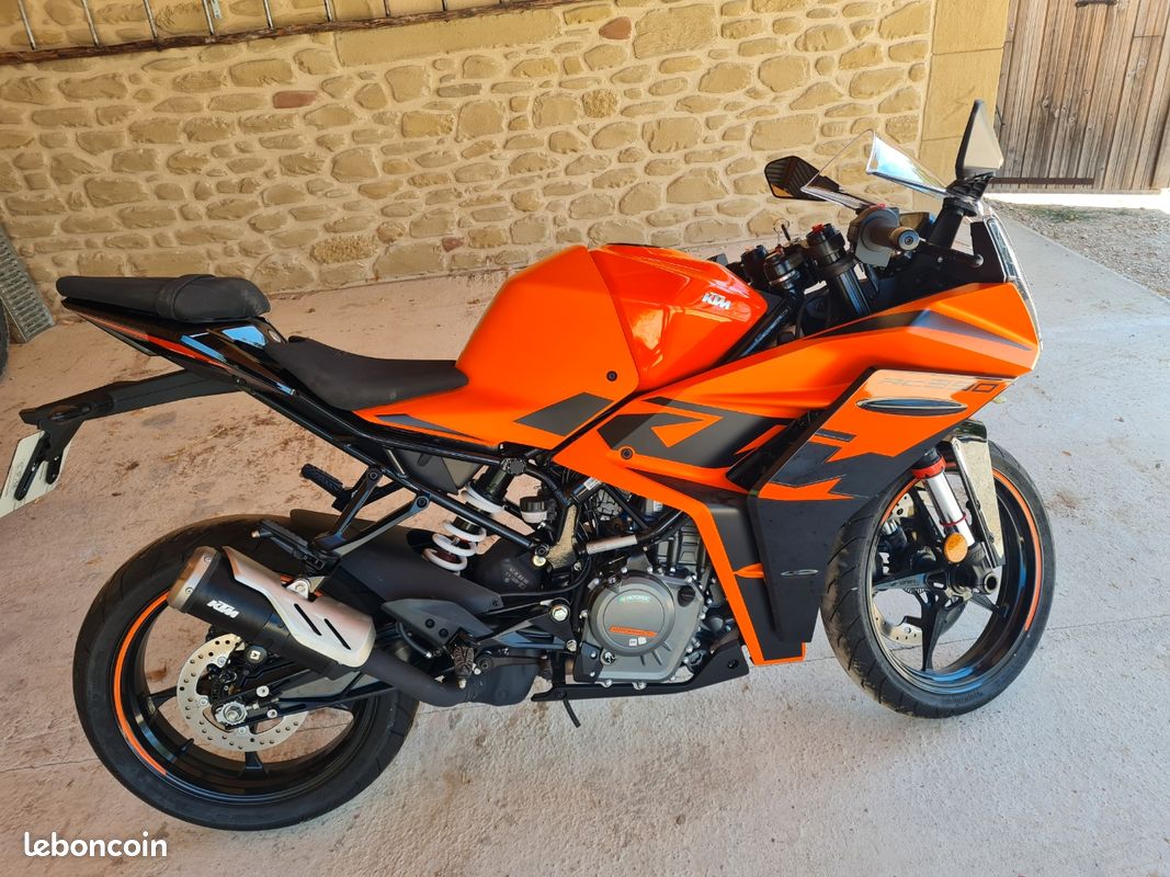 Ktm 390RC (image 1)