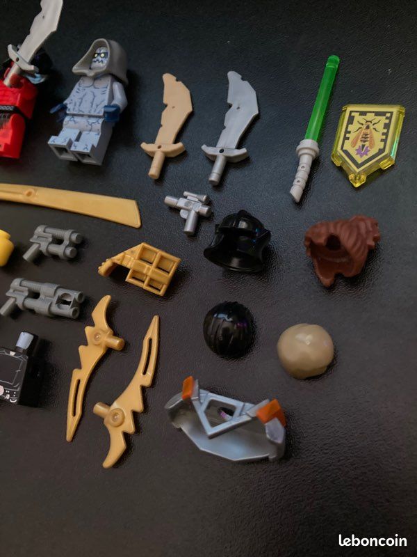 Petit lot de personnages lego (image 3)