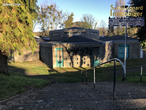 Maison 1 pièce 108 m²