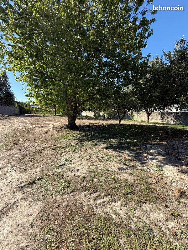 Terrain 959 m² · à Broussy-le-Grand · 959 m² · 23 900 €