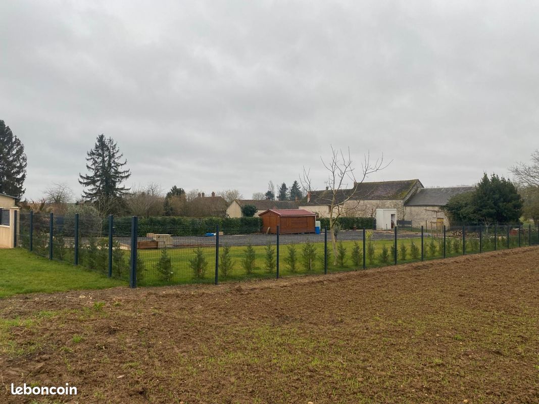 Terrain 1500 m² · à La Ferté-Alais · 120 000 €