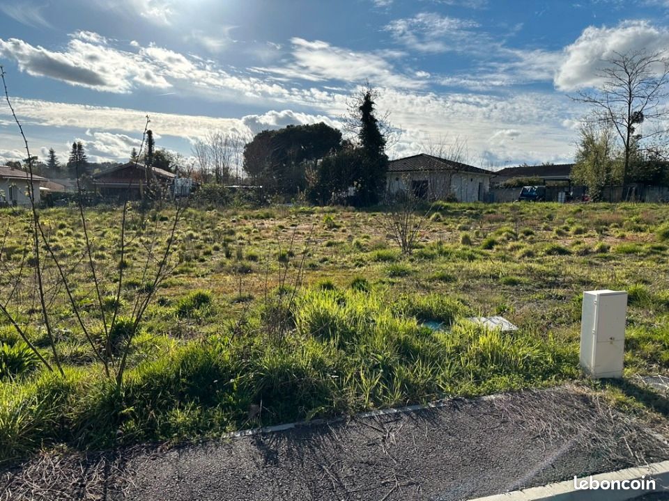 Terrain 510 m² · à Portets · 129 000 €