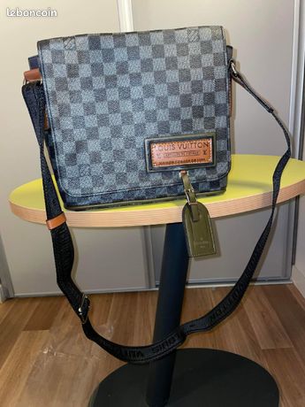 Sacoche LOUIS VUITTON Nick gris graphite : occasion certifiée