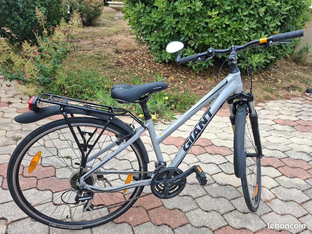 VTC GIANT femme Vélos