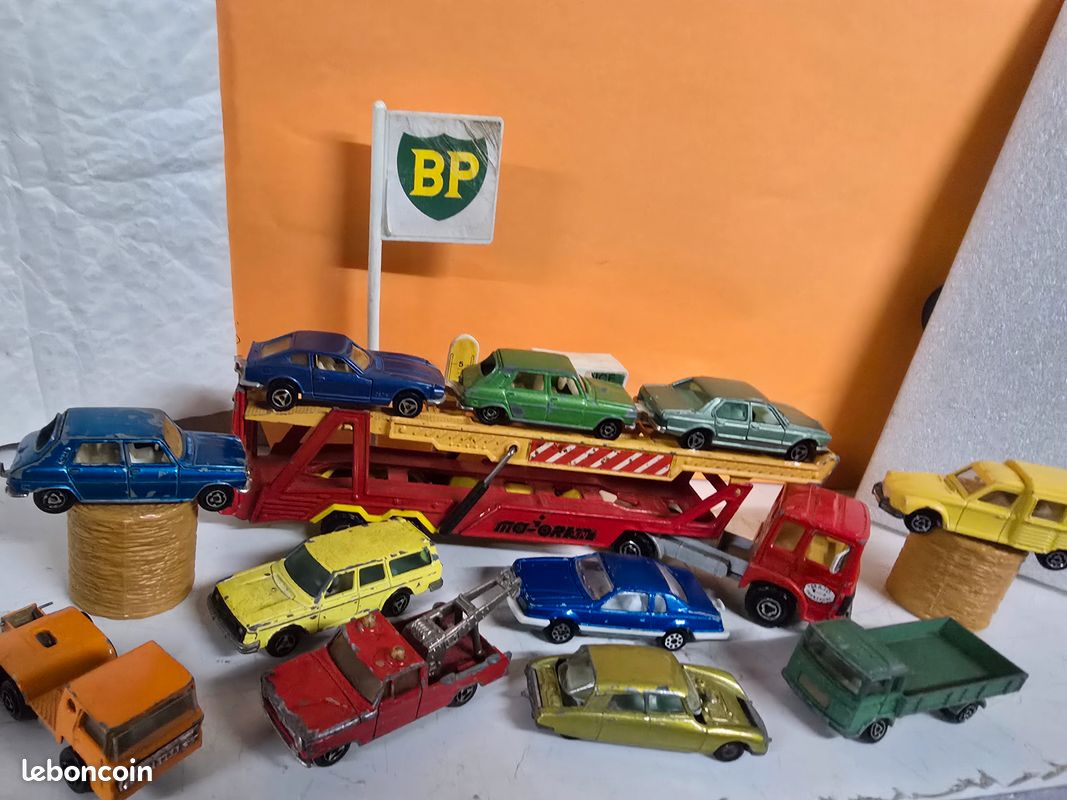 PLV Majorette Vintage - Voiture Jouet Miniature Bleue - Pour Pièces Ou Déco - État Très Abîmé