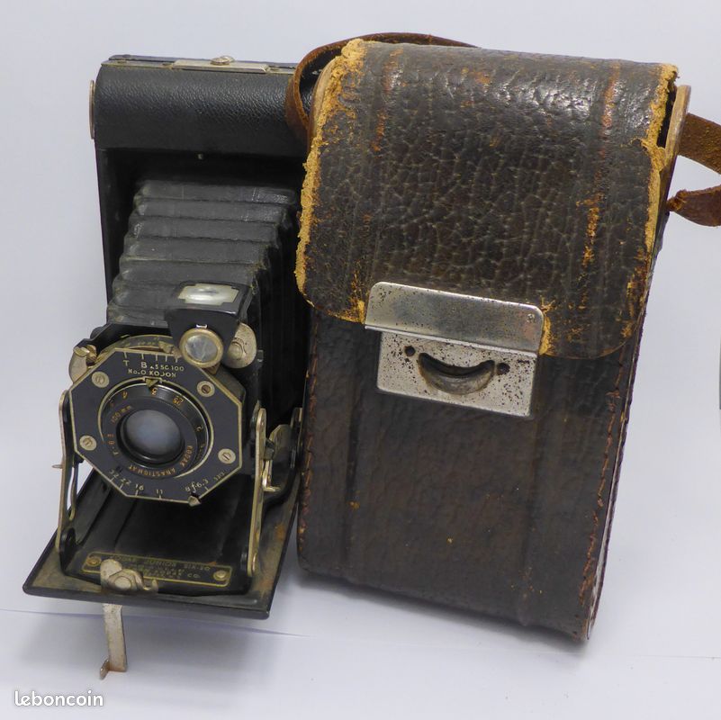 Vintage Kodak Anastigmat Junior 620 (Gebraucht) in Unterengstringen für