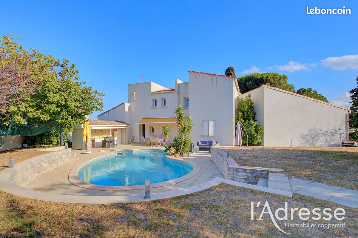 Maison 7 pièces 207 m² · à Furiani · 207 m² · 965 000 €