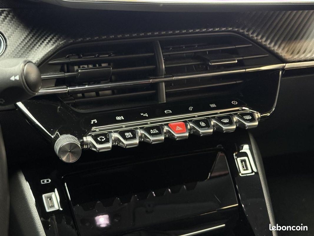 PEUGEOT 2008 1.5 BlueHDi S&S - 100 II 2019 Allure PHASE 1 (image 14)